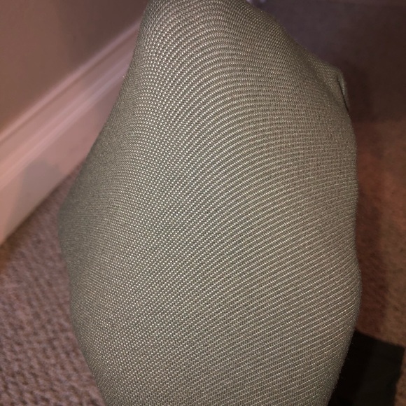 Lululemon Wunder Under size 6 - Picture 4 of 8